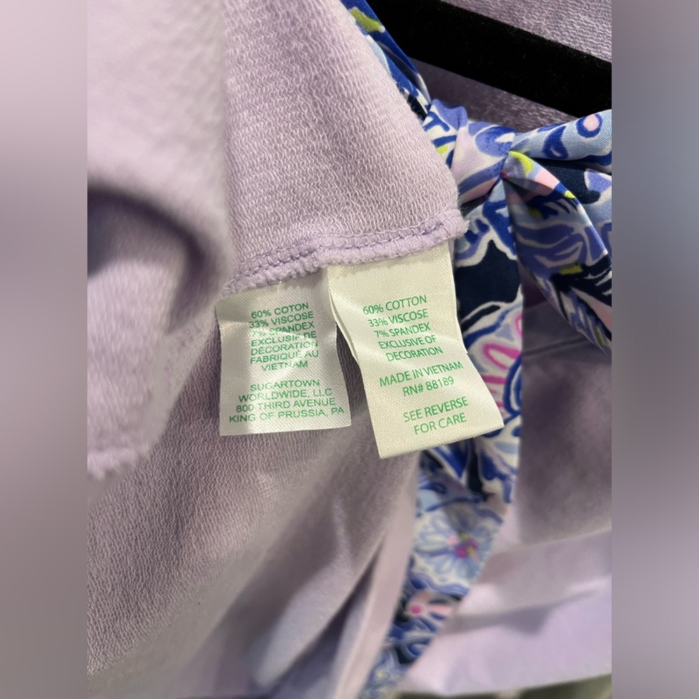 LILLY PULITZER Dillon Pullover Sweatshirt in Lilac Verbana XXS Style# 004508 - Picture 12 of 12